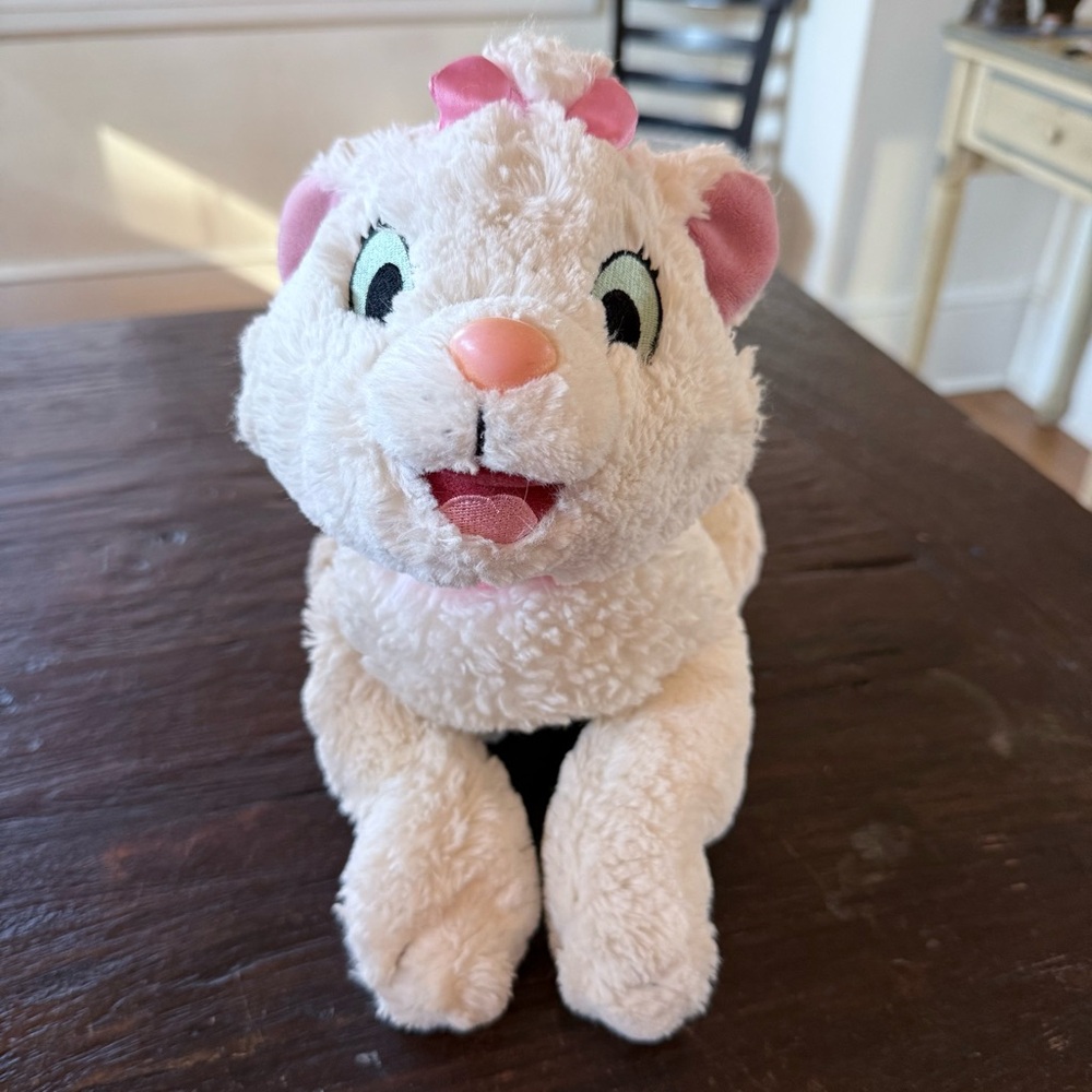 Plush vintage Marie from Aristocats Disney Stuffy 14”